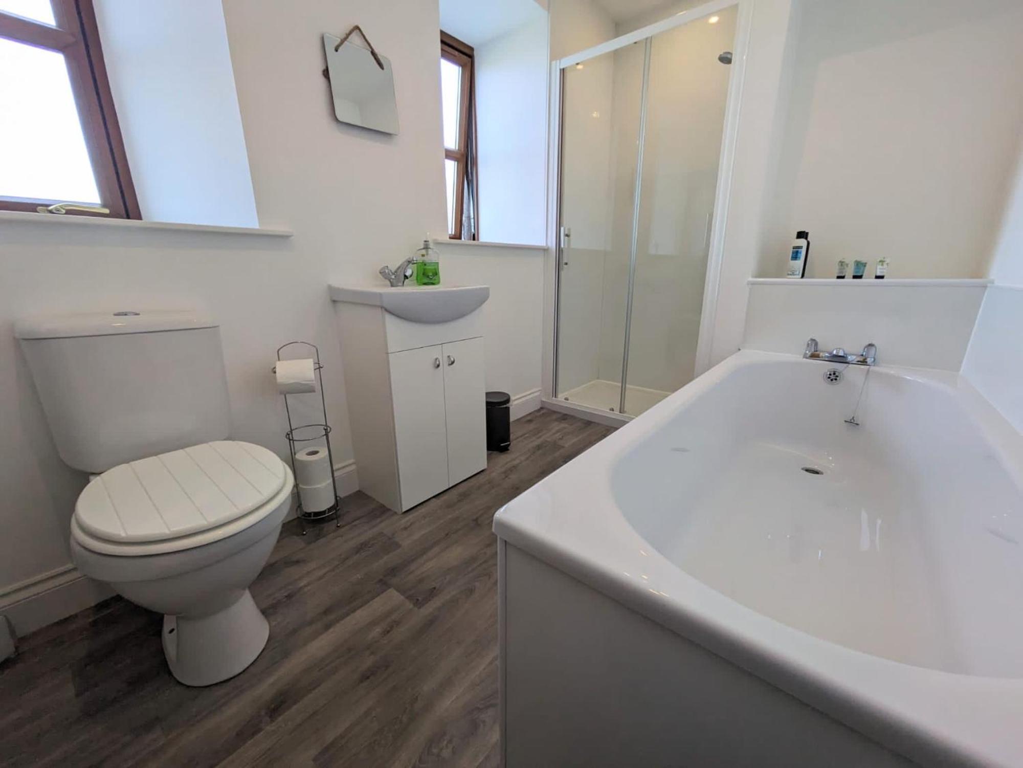 2 Bedroom Townhouse With Seaview On The Nc500 Wick Wick  Zewnętrze zdjęcie